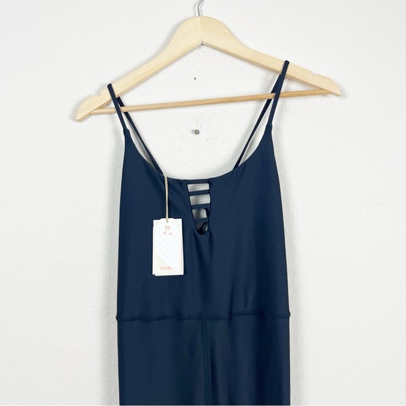 Maaji Black Lace Up Pose Activewear Jumpsuit Size Medium - Picture 3 of 6